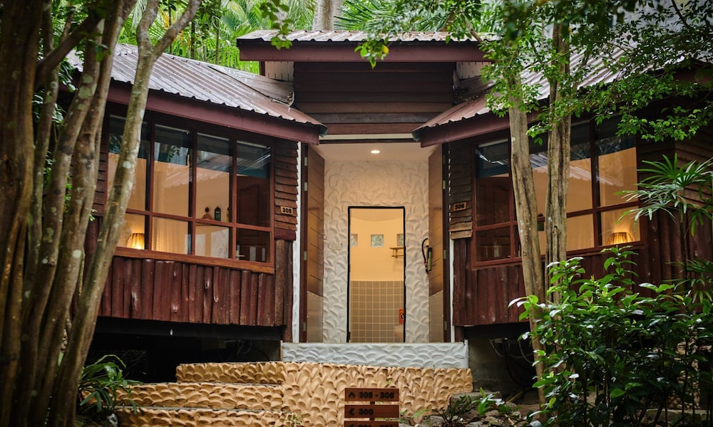 lub d koh tao tanote bay