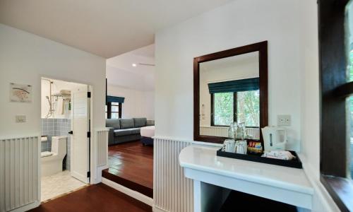 lub d koh tao tanote bay