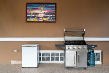 angel pool villa phuket