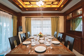 angel pool villa phuket