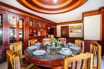 angel pool villa phuket