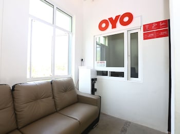 Hotel O Ady Hotel,,2 star