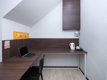 Hotel O Lm Residence,,2 star