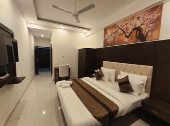 hotel the grace