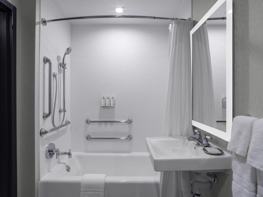 voco niagara falls the cadence by ihg