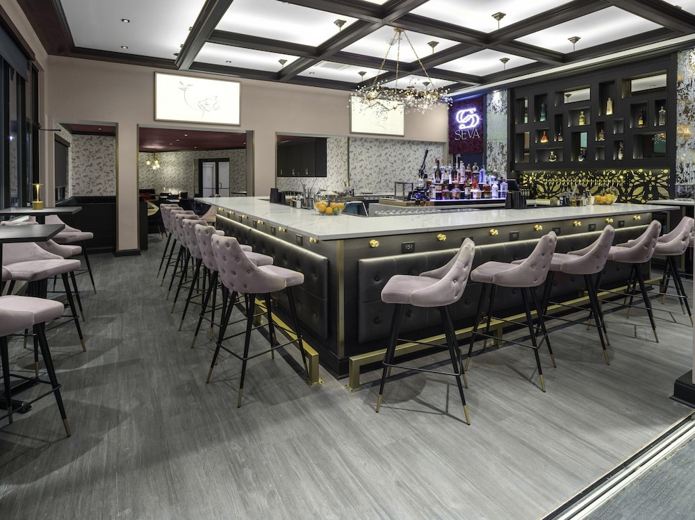 voco niagara falls the cadence by ihg