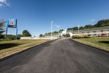 motel 6 niantic ct new london