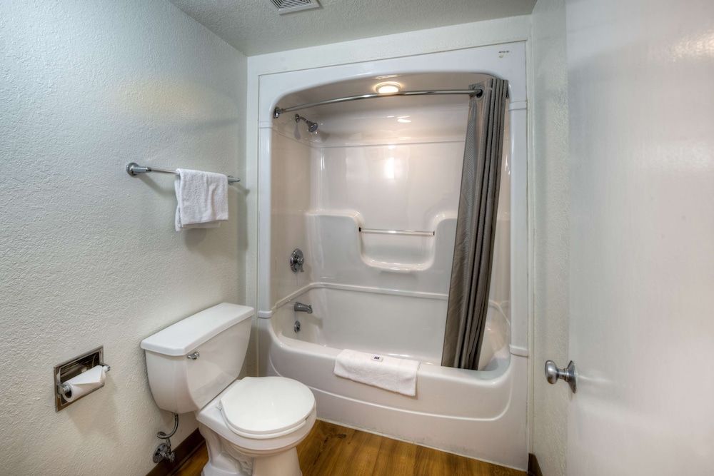 motel 6 niantic ct new london