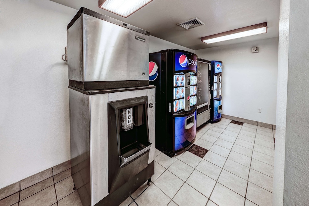 motel 6 niantic ct new london