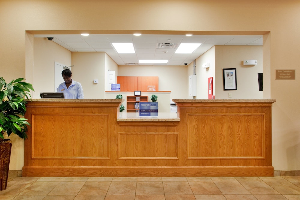 candlewood suites norfolk airport by ihg