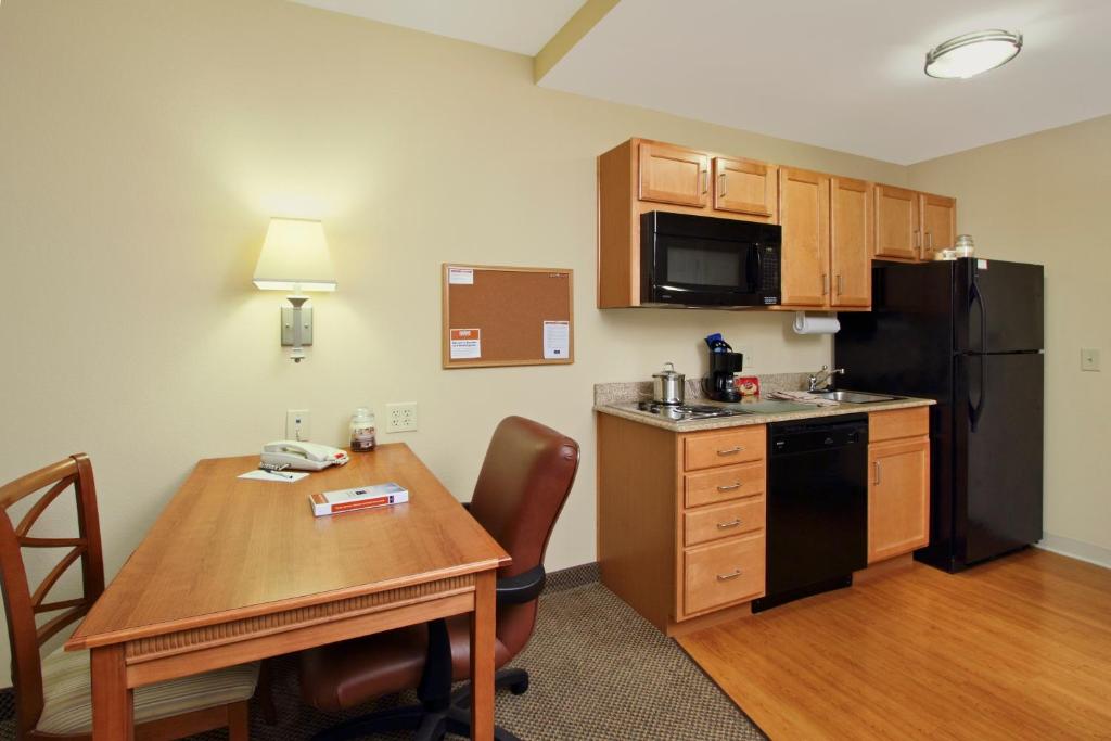 candlewood suites norfolk airport by ihg