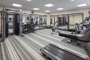 Candlewood Suites Norfolk Airport By Ihg,Norfolk - Virginia Beach>>Norfolk,3 star