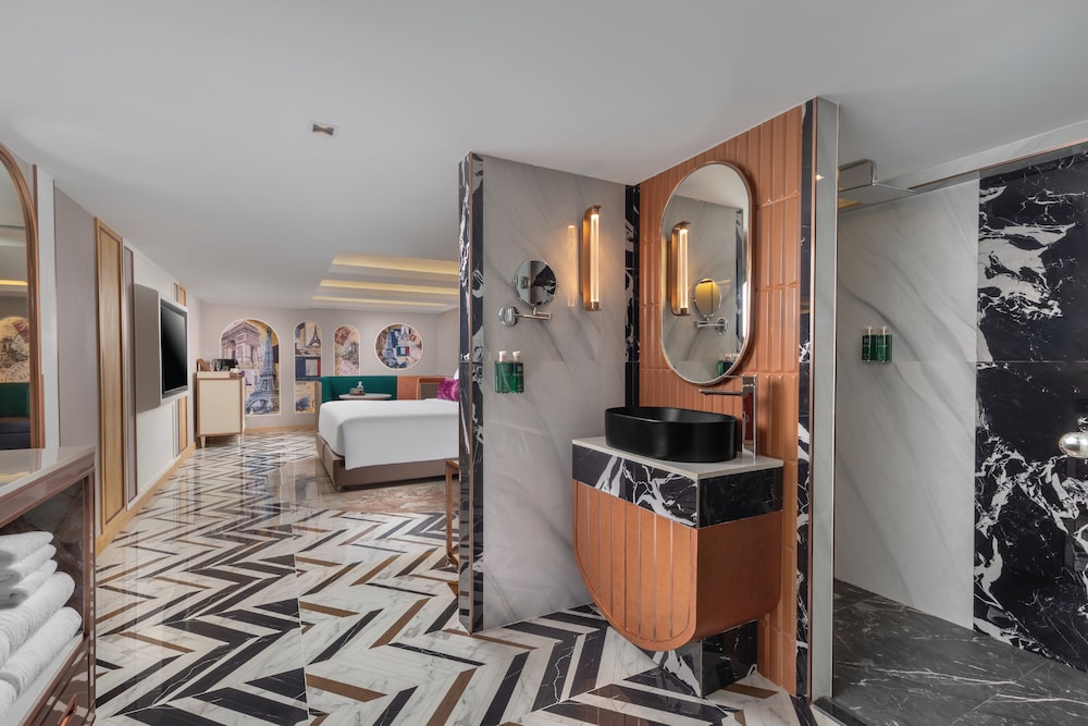 pipa hotel bangkok sukhumvit 11