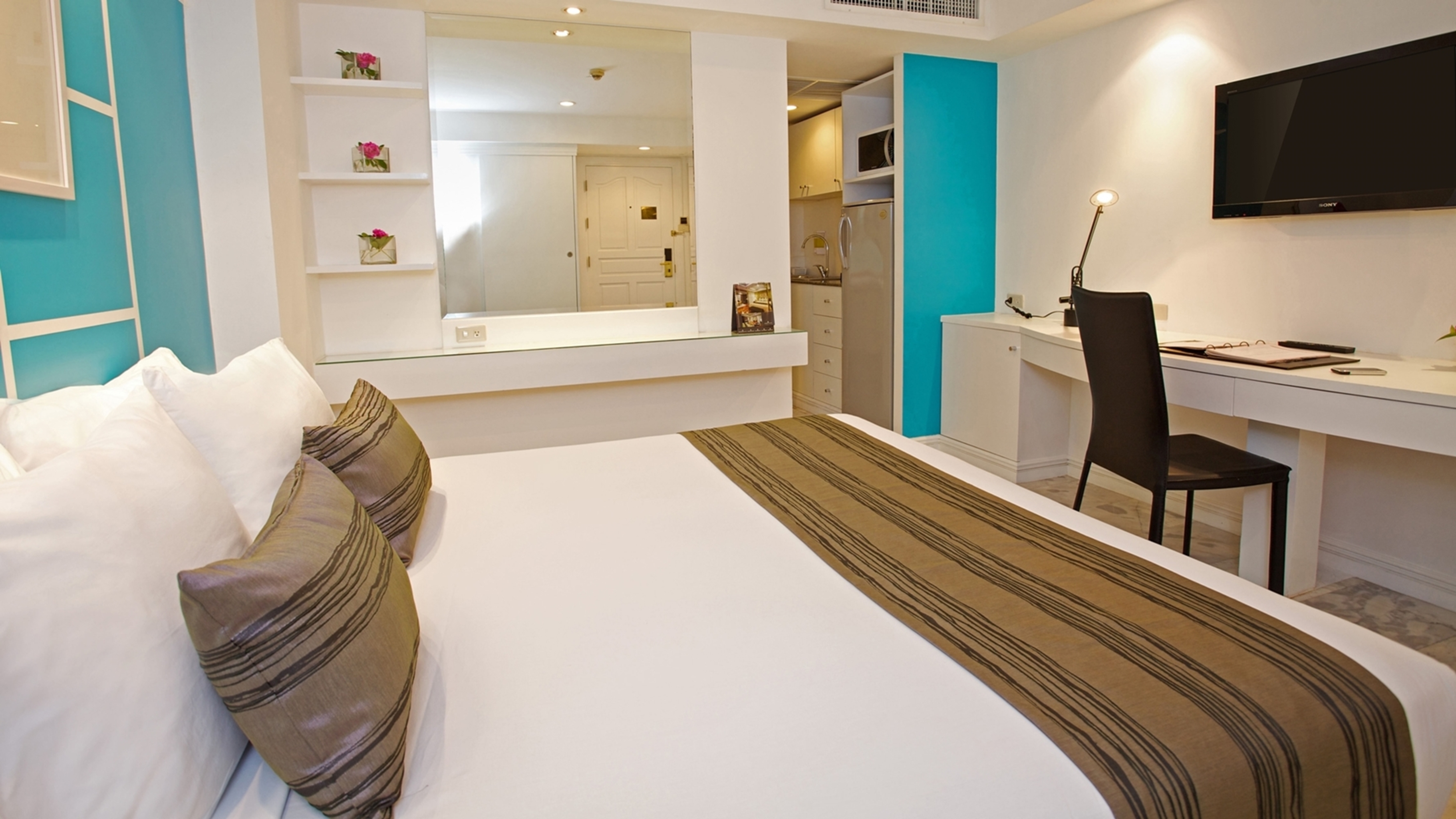 pipa hotel bangkok sukhumvit 11