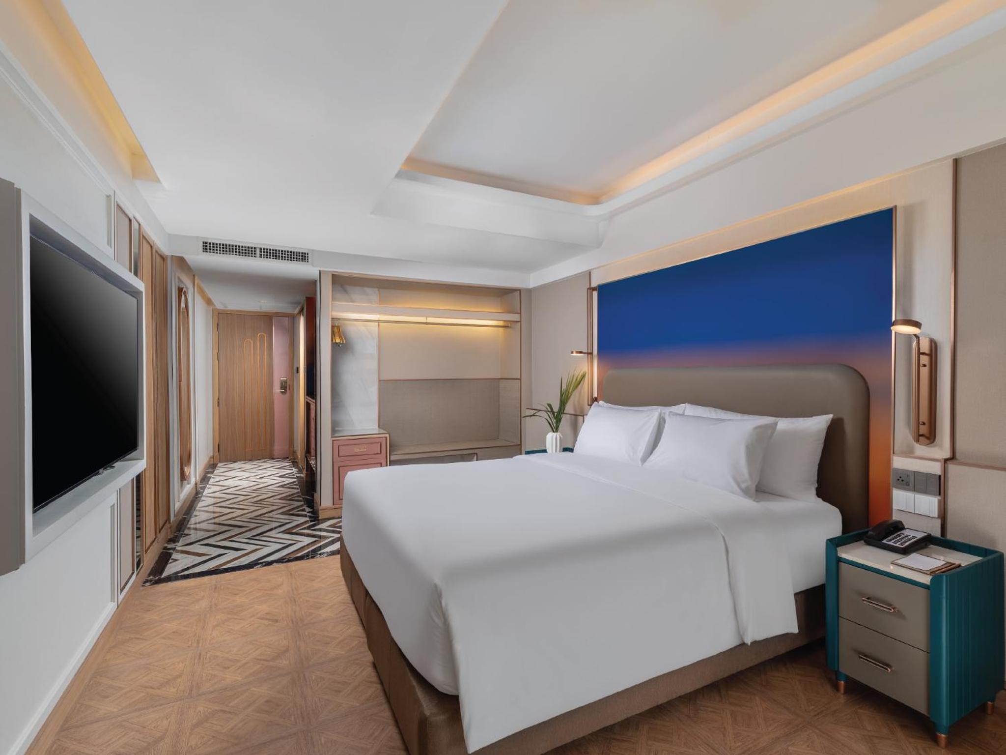 pipa hotel bangkok sukhumvit 11