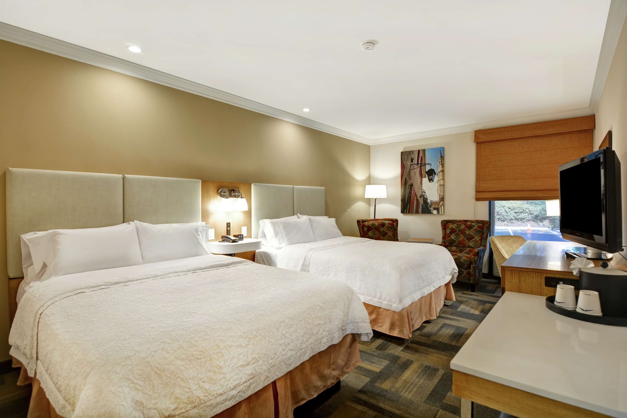 hampton inn charleston north