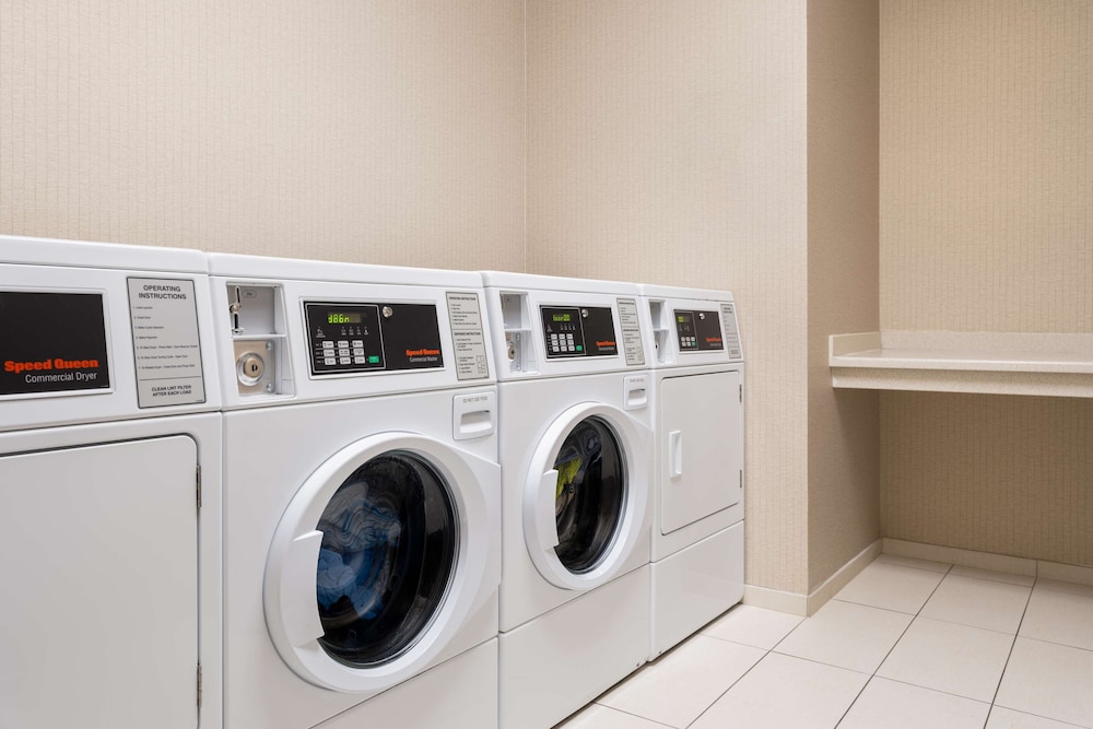 hampton inn charleston north