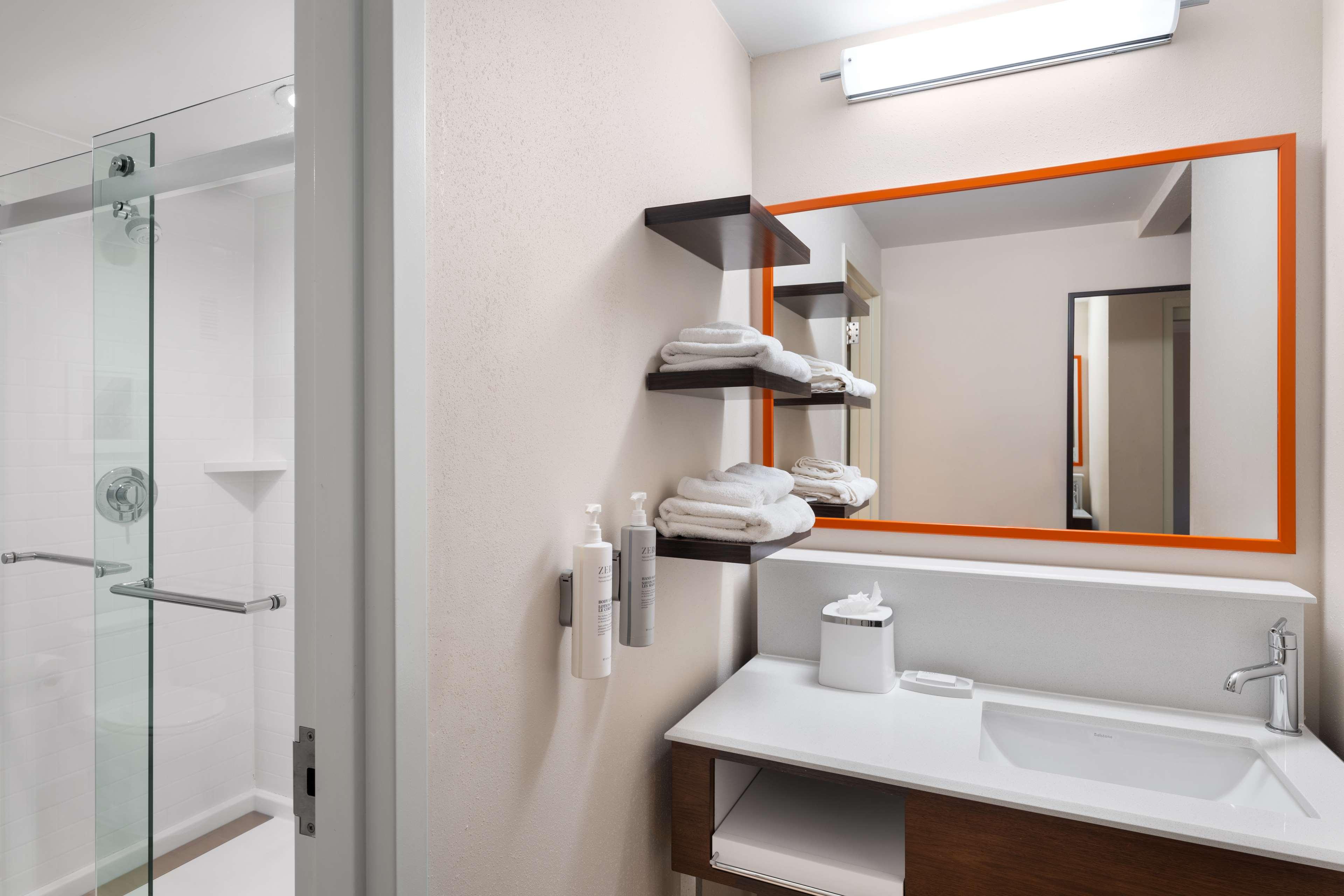 hampton inn charleston north