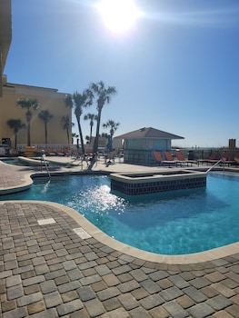 best western ocean sands beach resort