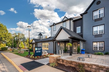 Mainstay Suites Sterling Near Dulles Town Center,,3 star