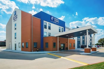 holiday inn express and suites joplin southeast by ihg