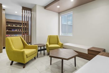 holiday inn express and suites joplin southeast by ihg