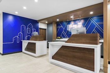 holiday inn express and suites joplin southeast by ihg