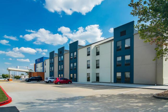 holiday inn express and suites joplin southeast by ihg
