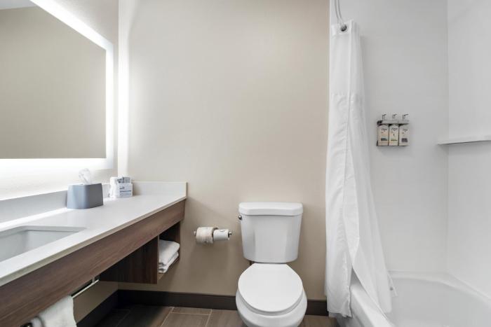 holiday inn express and suites joplin southeast by ihg