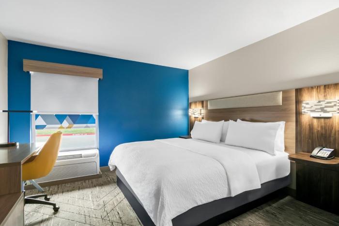 holiday inn express and suites joplin southeast by ihg