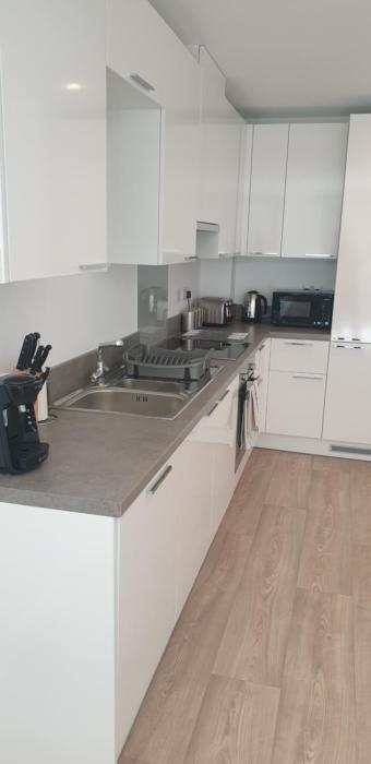 quay apartments exchange quay