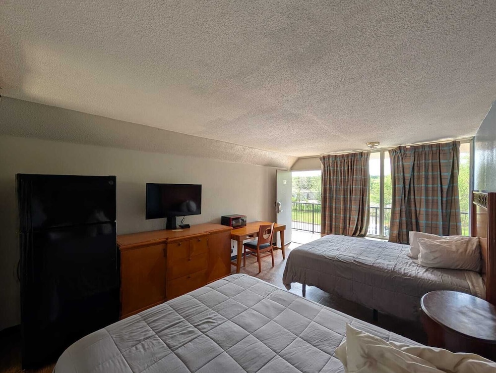 oyo hotel catersville ga