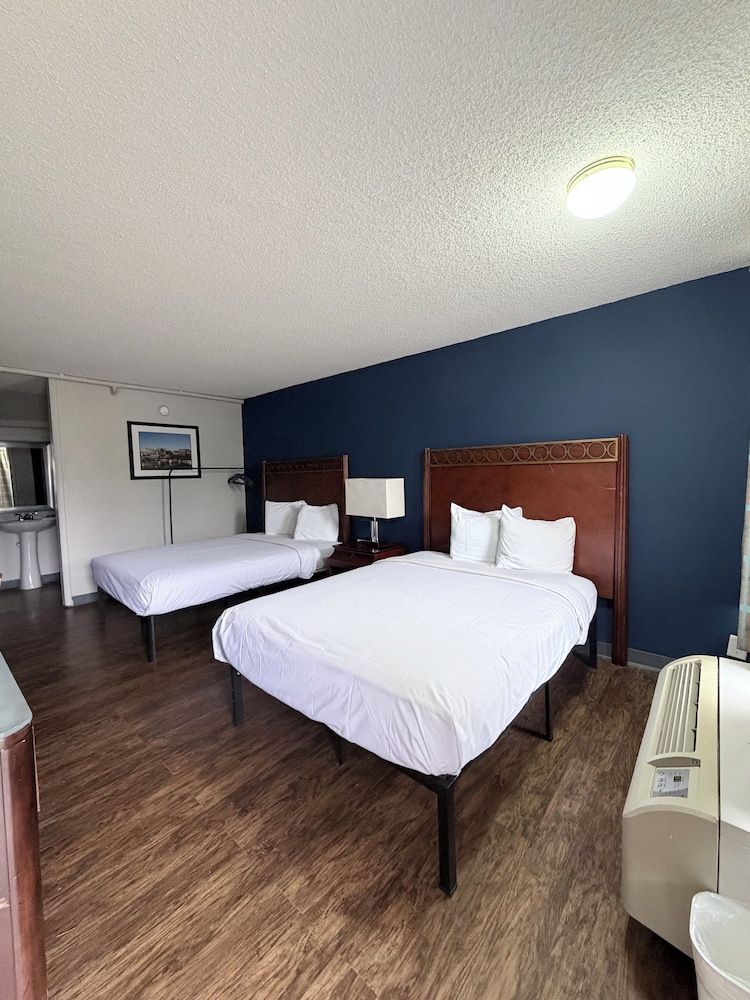 oyo hotel catersville ga