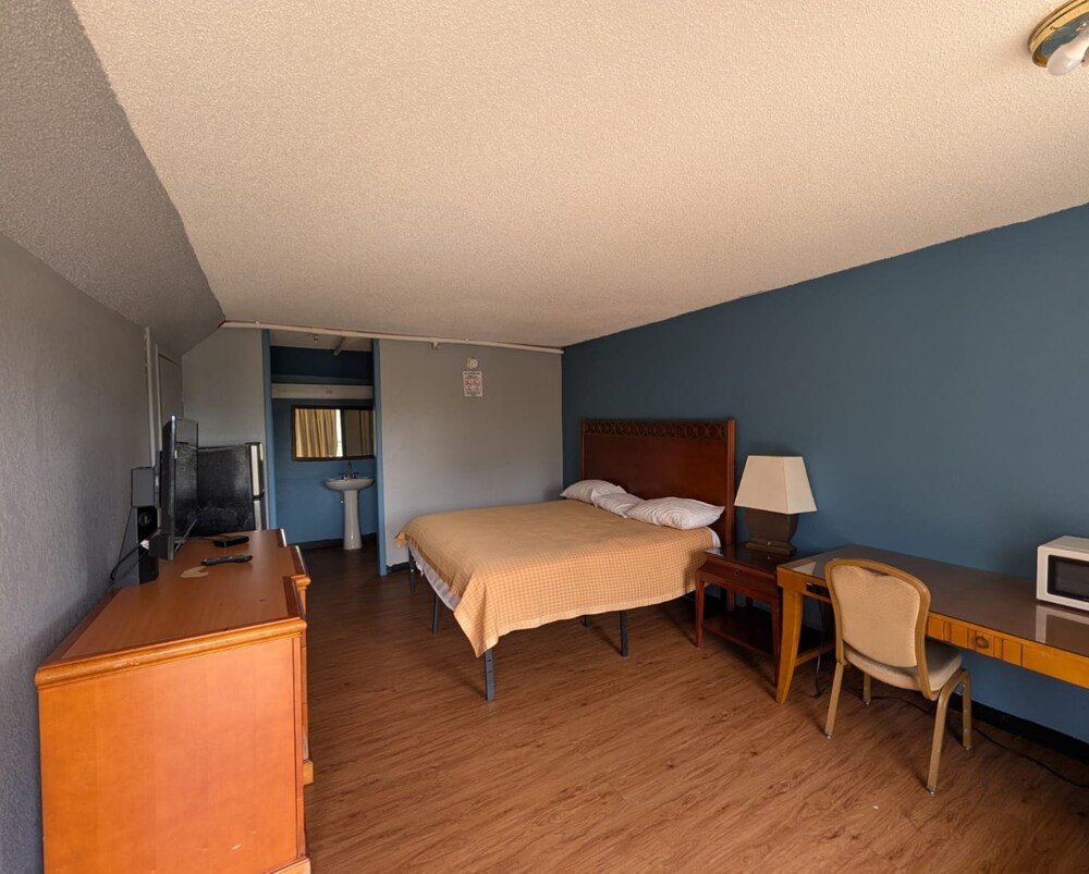 oyo hotel catersville ga