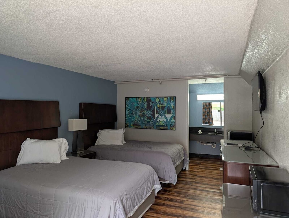 oyo hotel catersville ga