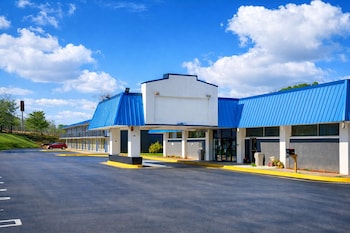 Oyo Hotel Catersville Ga,,3 star