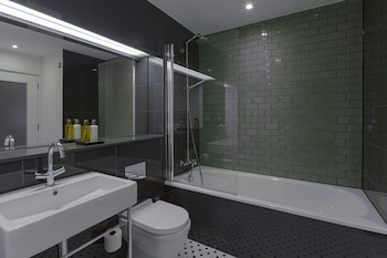 old town chambers autograph collection