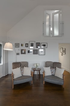 old town chambers autograph collection