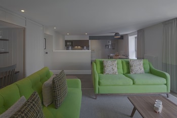 old town chambers autograph collection