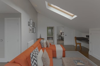 old town chambers autograph collection