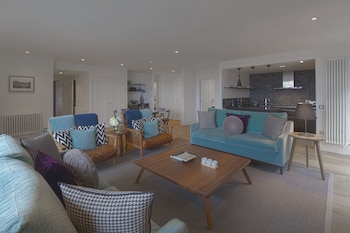 old town chambers autograph collection