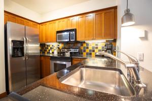 the village at palisades tahoe