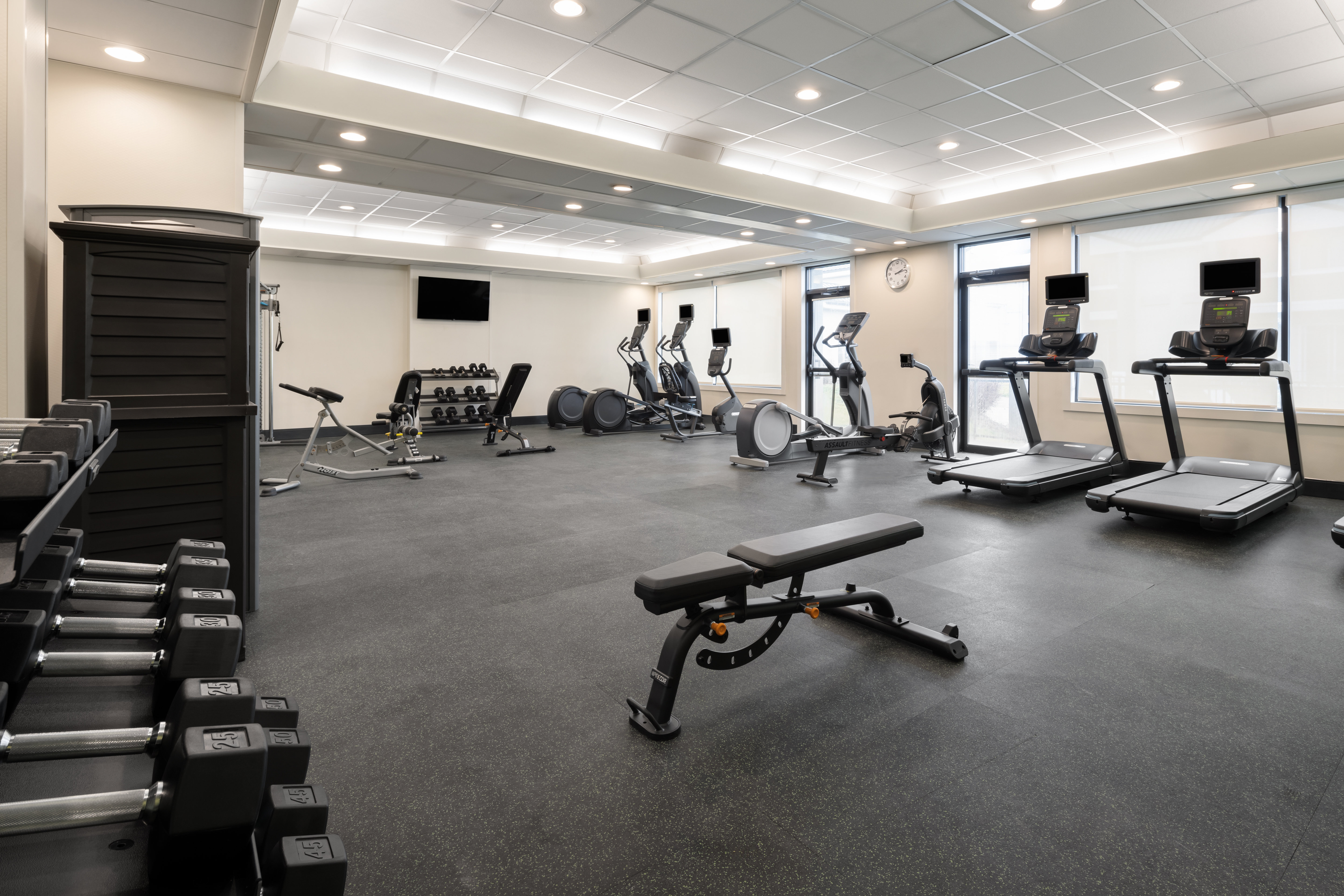holiday inn ontario an ihg hotel