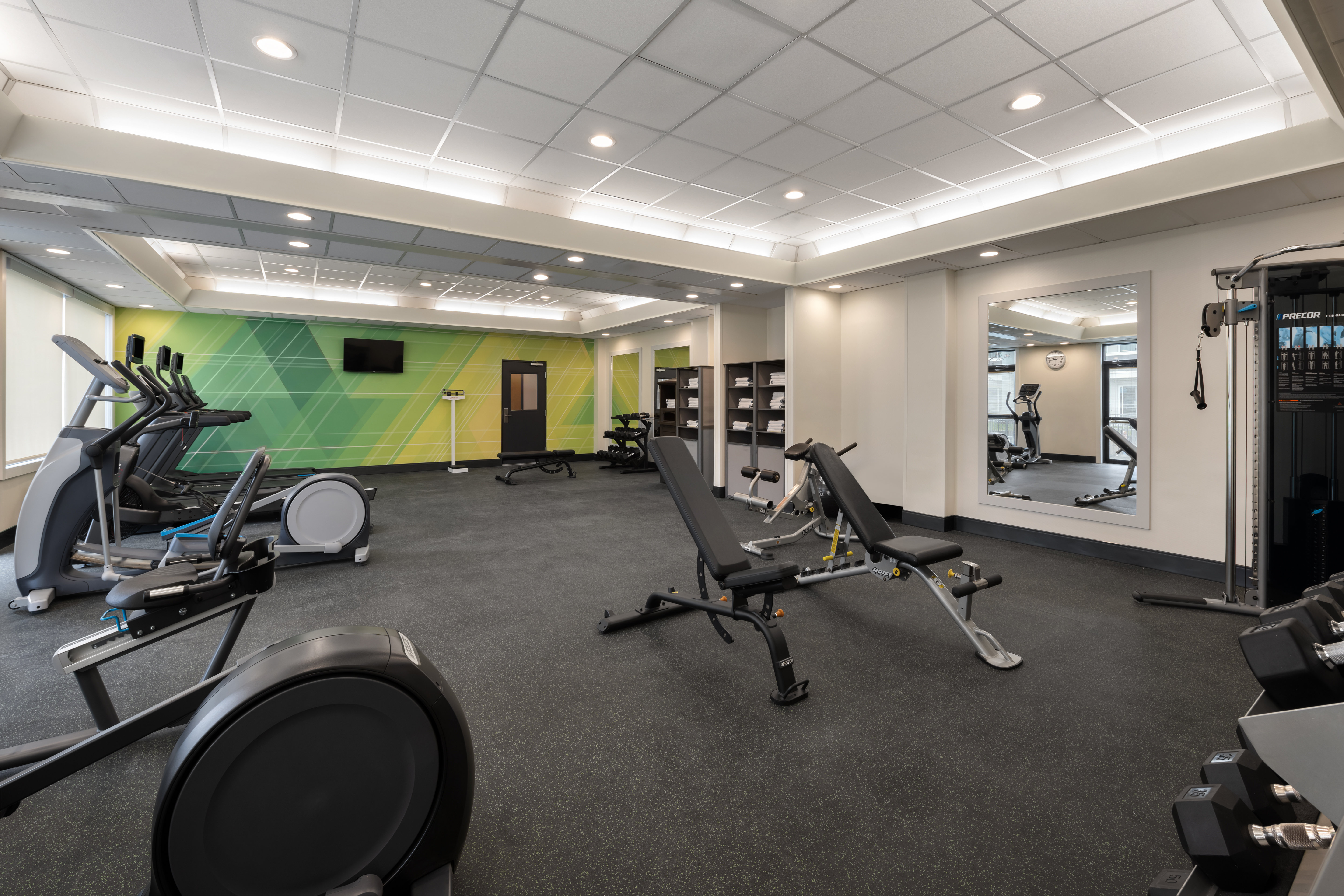 holiday inn ontario an ihg hotel