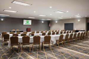 holiday inn ontario an ihg hotel