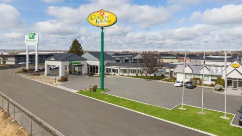 holiday inn ontario an ihg hotel