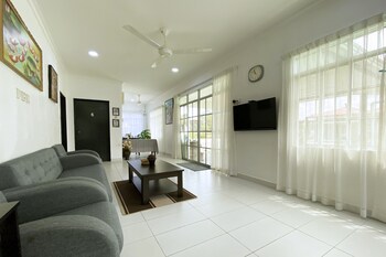 Hotel O Dh Residence,,2 star