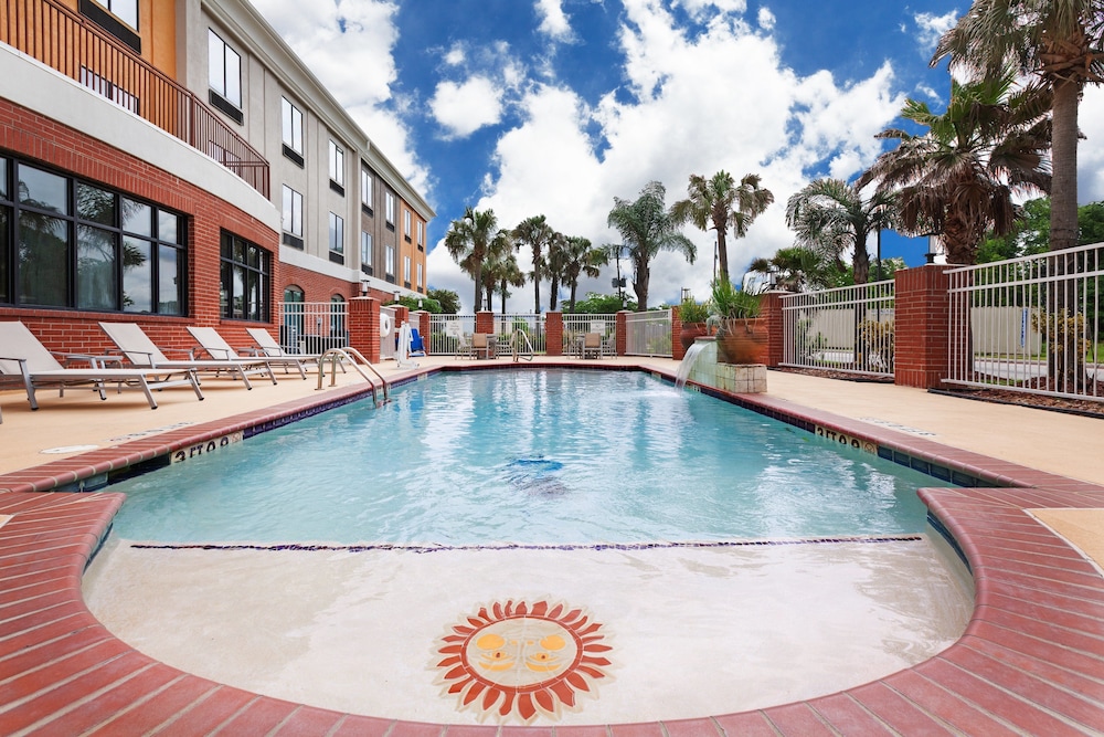 holiday inn express hotel and suites orange by ihg