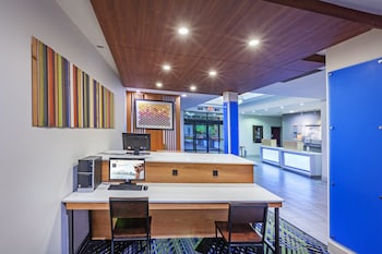 holiday inn express hotel and suites orange by ihg
