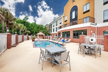 holiday inn express hotel and suites orange by ihg